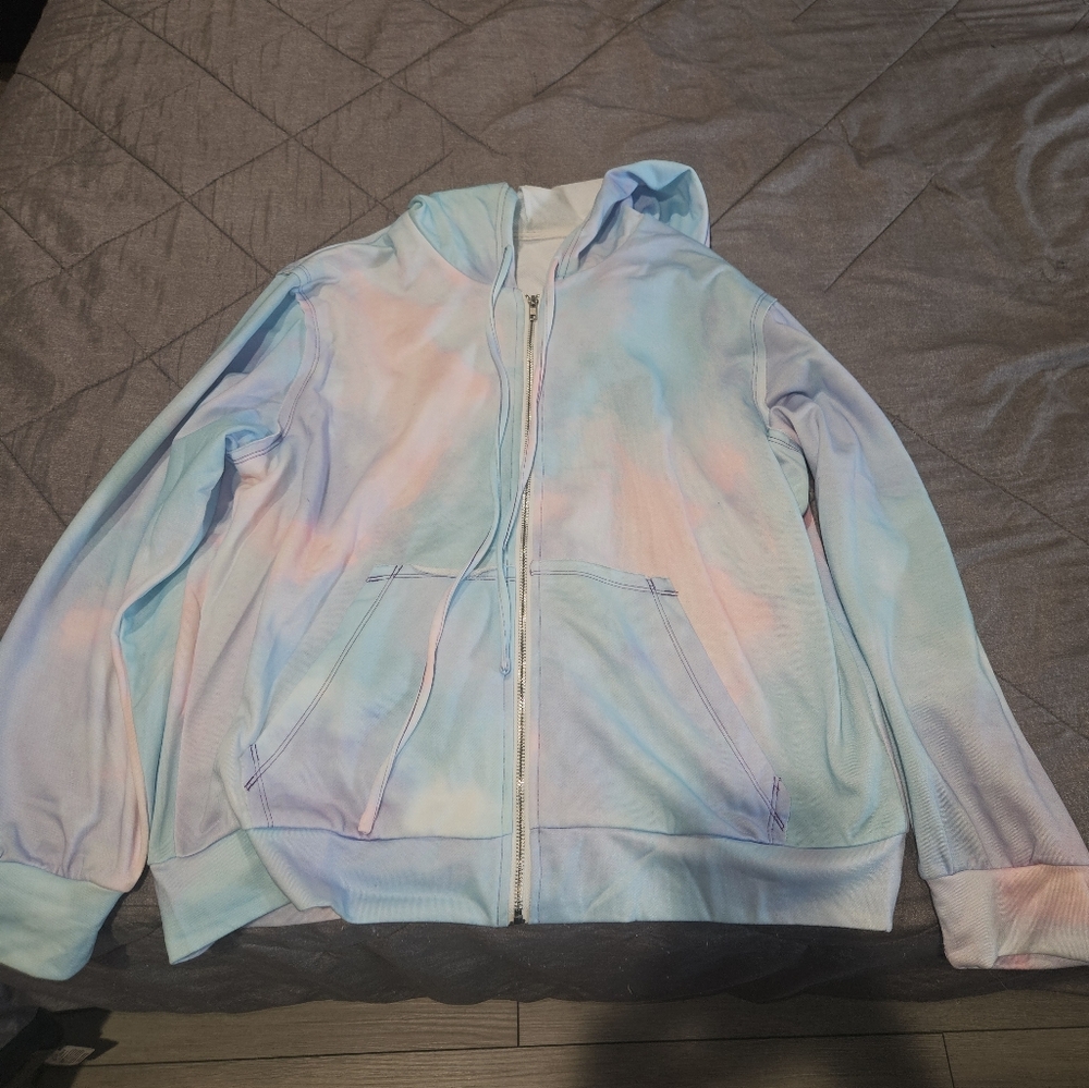 Pastel Tie-Dye Zip-Up Hoodie